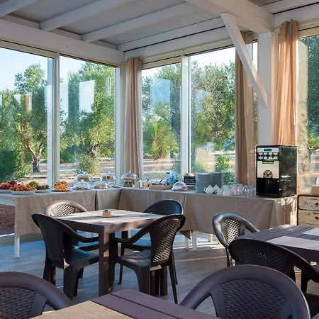 Bora Bora Family 3* Lido Marini